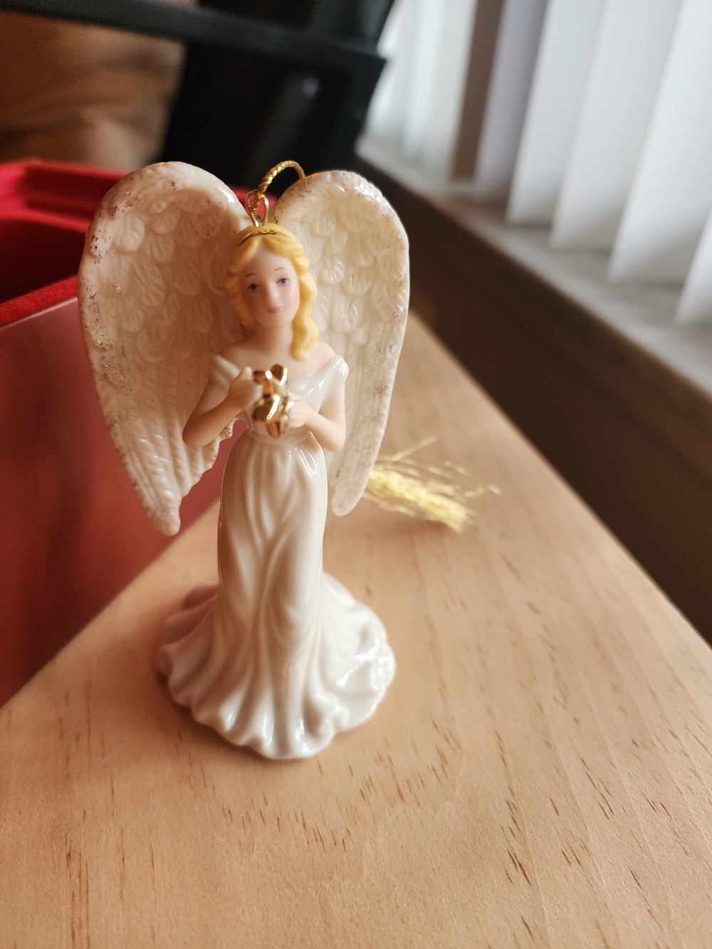 Lenox Ivory Porcelain Angel Ornament with Gold Wings NIB